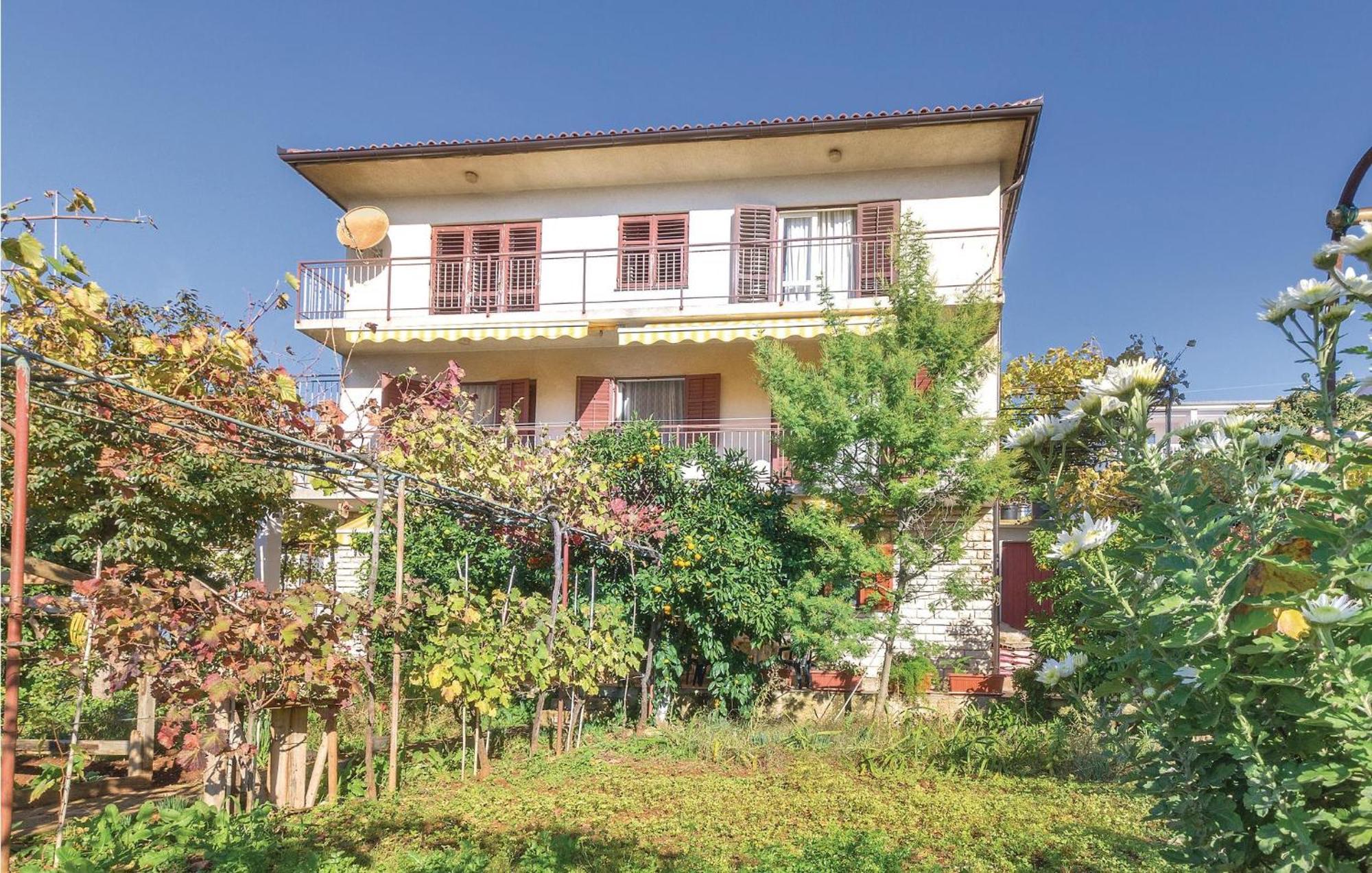 Awesome Apartment In Pula With Wifi Bagian luar foto