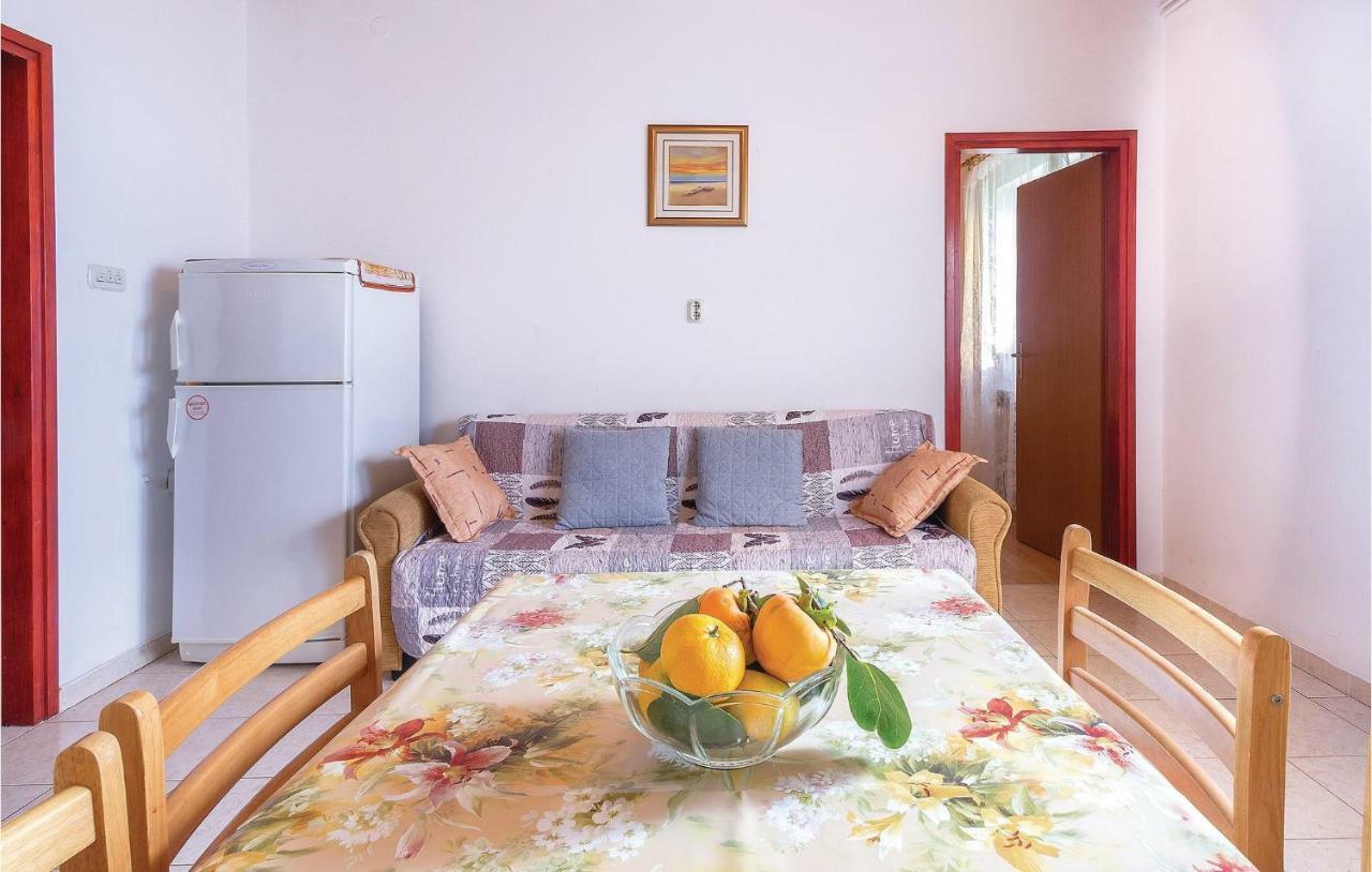 Awesome Apartment In Pula With Wifi Bagian luar foto