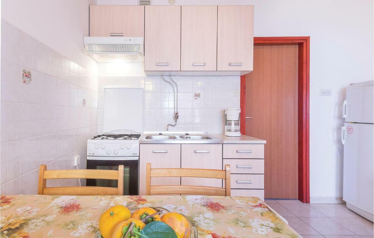 Awesome Apartment In Pula With Wifi Bagian luar foto
